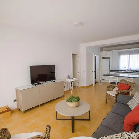 3 Bedroom Holiday Feriehus Meloneras
